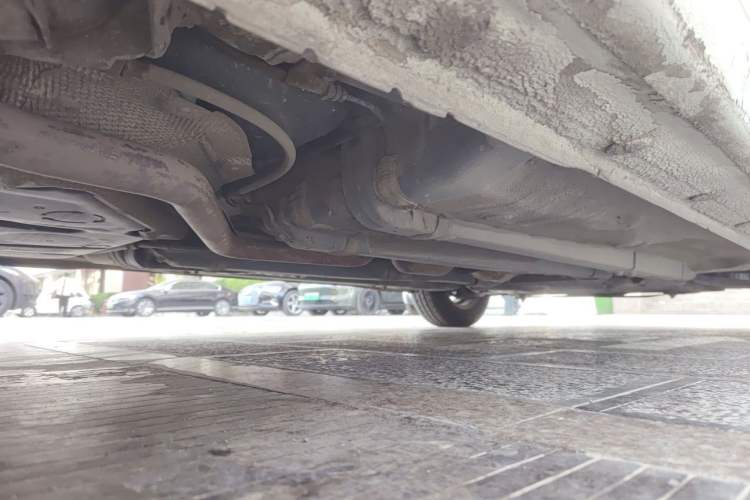 Used Hyundai Verna (older generation) 2013 Sedan 1.4L Automatic Standard GL Model Chassis Rear Right