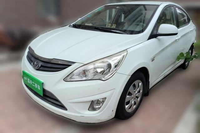 Used Hyundai Verna (older generation) 2013 Sedan 1.4L Automatic Standard GL Model