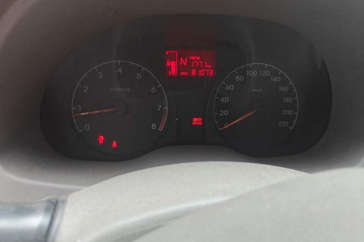 Used Hyundai Verna (older generation) 2013 Sedan 1.4L Automatic Standard GL Model Instrument Cluster