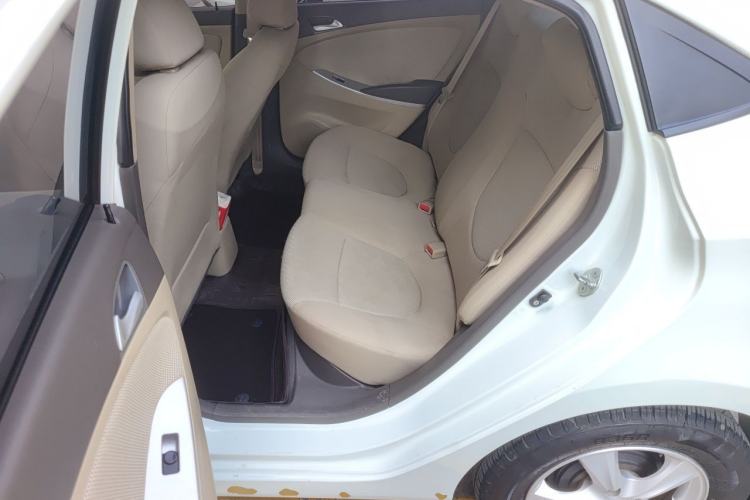 Used Hyundai Verna (older generation) 2013 Sedan 1.4L Automatic Standard GL Model Left Rear Seat
