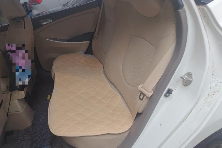 Used Hyundai Verna (older generation) 2013 Sedan 1.4L Automatic Standard GL Model Left Rear Seat