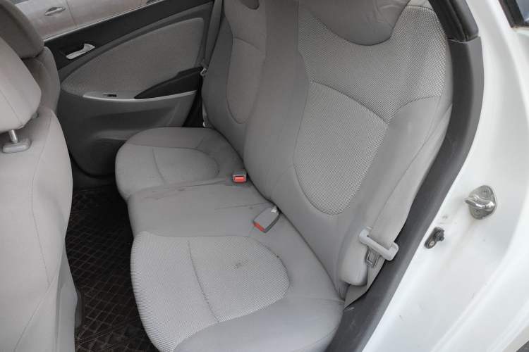 Used Hyundai Verna (older generation) 2013 Sedan 1.4L Automatic Standard GL Model Left Rear Seat