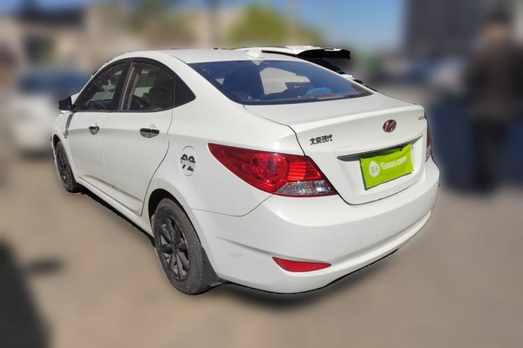 Used Hyundai Verna (older generation) 2013 Sedan 1.4L Automatic Standard GL Model Rear Left 45 Deg