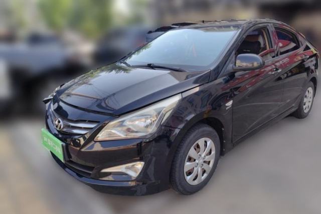 Used Hyundai Verna (older generation) 2014 1.4L Manual Smart GLS Trim
