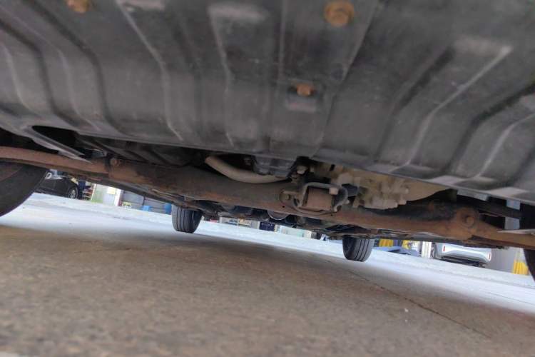 Used Hyundai Verna (older generation) 2014 1.4L Manual Smart GLS Trim Chassis Front