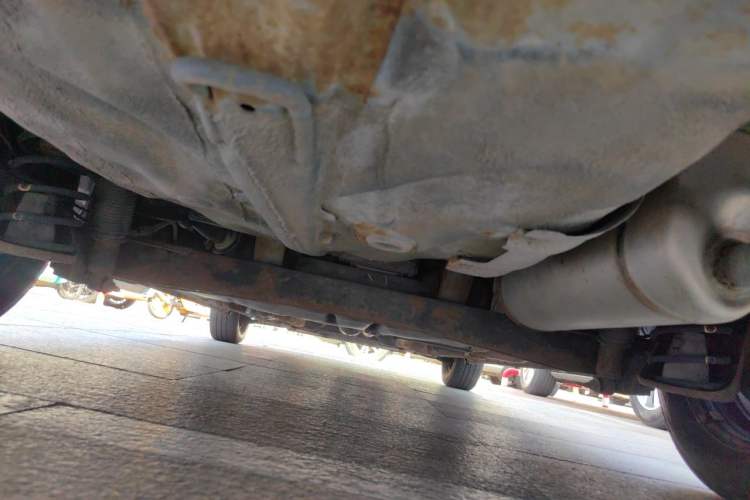 Used Hyundai Verna (older generation) 2014 1.4L Manual Smart GLS Trim Chassis Rear