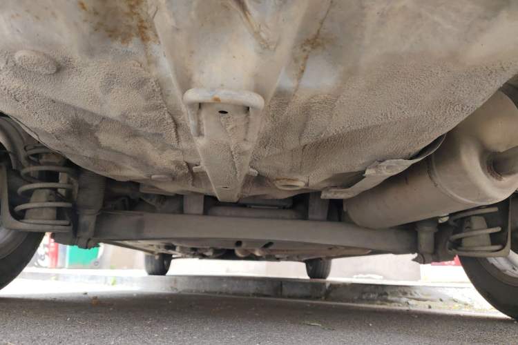 Used Hyundai Verna (older generation) 2014 1.4L Manual Smart GLS Trim Chassis Rear