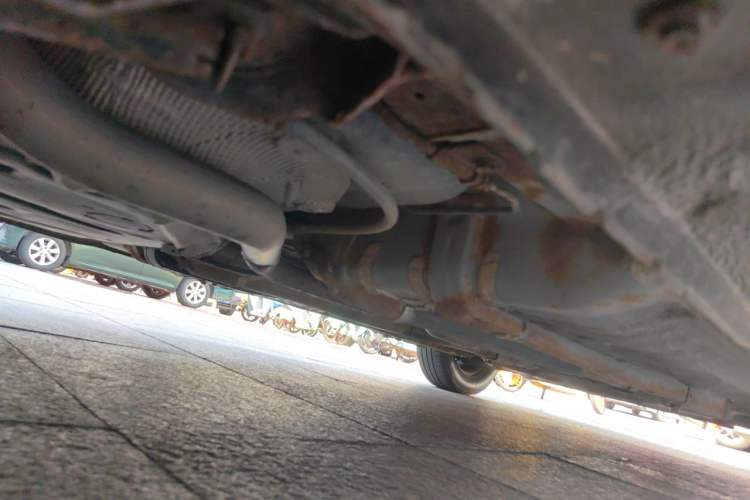 Used Hyundai Verna (older generation) 2014 1.4L Manual Smart GLS Trim Chassis Rear Right