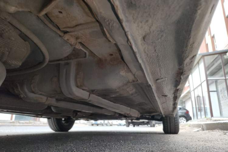 Used Hyundai Verna (older generation) 2014 1.4L Manual Fashion GS Model Chassis Rear Right