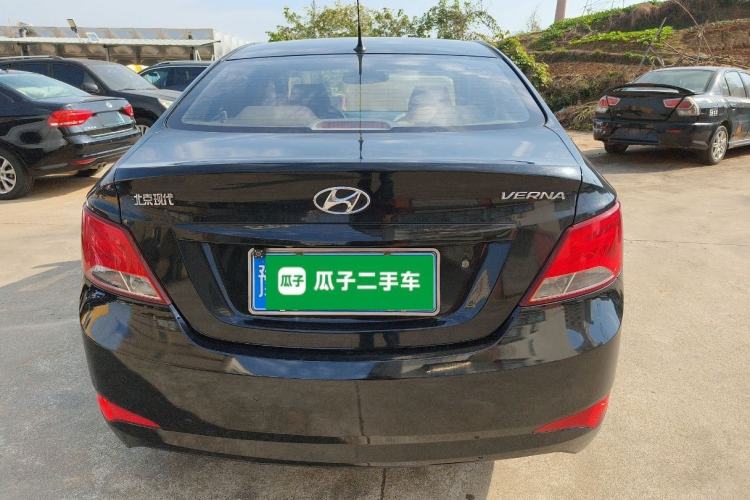 Used Hyundai Verna (older generation) 2014 1.4L Manual Smart GLS Trim Exterior 4