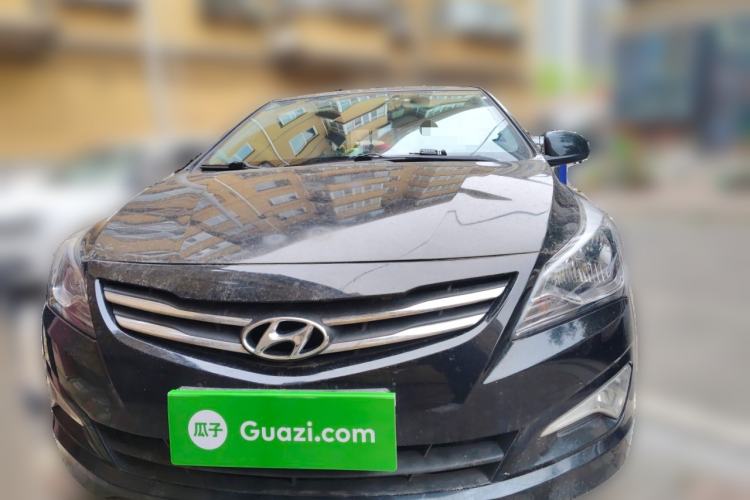 Used Hyundai Verna (older generation) 2014 1.4L Manual Smart GLS Trim Front