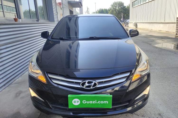 Used Hyundai Verna (older generation) 2014 1.4L Manual Smart GLS Trim Front
