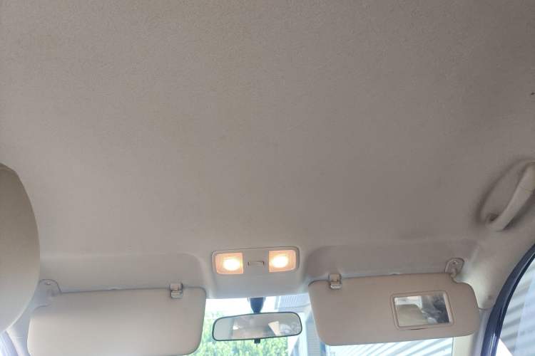 Used Hyundai Verna (older generation) 2014 1.4L Manual Smart GLS Trim Headliner