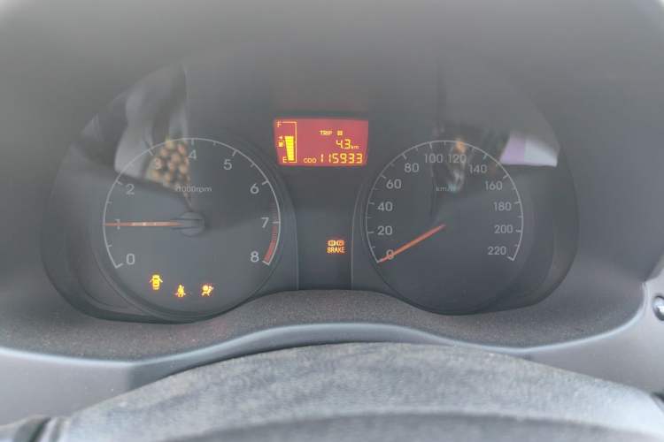 Used Hyundai Verna (older generation) 2014 1.4L Manual Smart GLS Trim Instrument Cluster