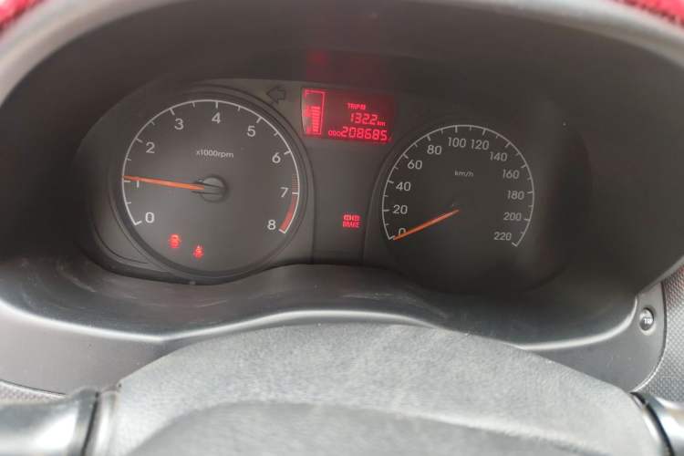 Used Hyundai Verna (older generation) 2014 1.4L Manual Smart GLS Trim Instrument Cluster