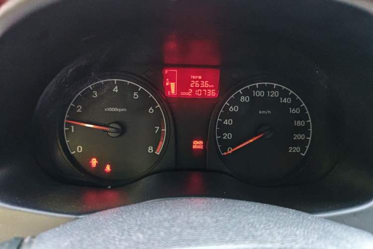 Used Hyundai Verna (older generation) 2014 1.4L Manual Smart GLS Trim Instrument Cluster