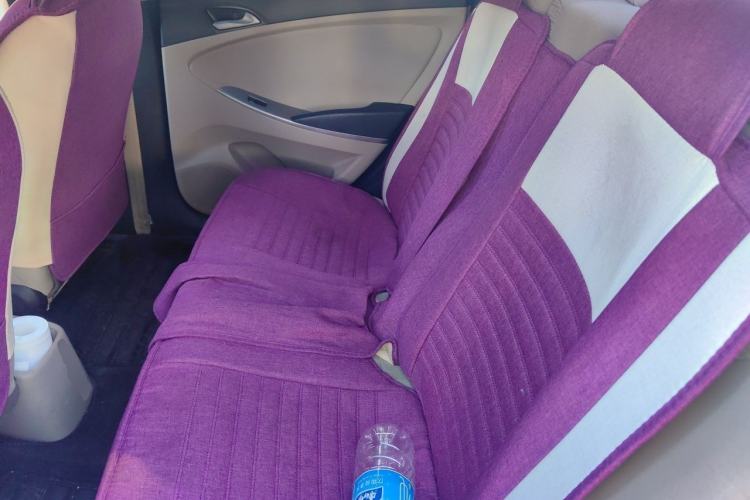 Used Hyundai Verna (older generation) 2014 1.4L Manual Smart GLS Trim Left Rear Seat
