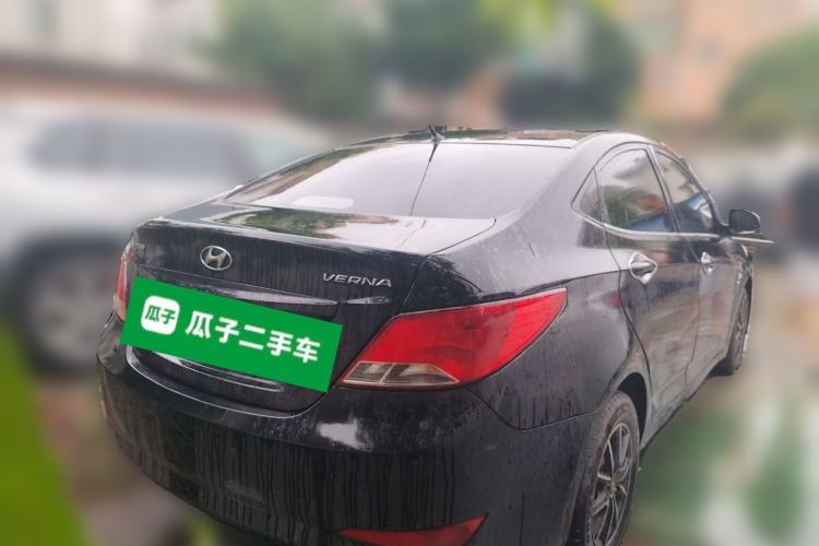 Used Hyundai Verna (older generation) 2014 1.4L Manual Fashion GS Model Rear Right 45 Deg