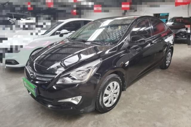 Used Hyundai Verna (older generation) 2014 1.4L Manual Smart GLS Trim