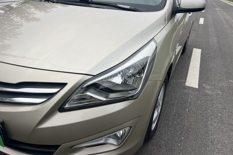 Used Hyundai Verna (older generation) 2014 1.4L Automatic Smart GLS Exterior 1