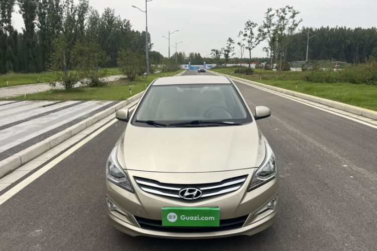 Used Hyundai Verna (older generation) 2014 1.4L Automatic Smart GLS Exterior 2