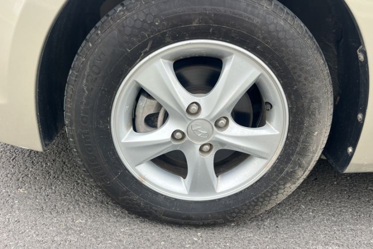 Used Hyundai Verna (older generation) 2014 1.4L Automatic Smart GLS Exterior 8