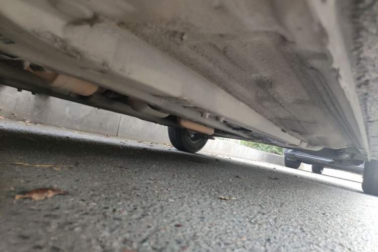 Used Hyundai Verna (older generation) 2014 1.4L Manual Smart GLS Trim Chassis Front Left
