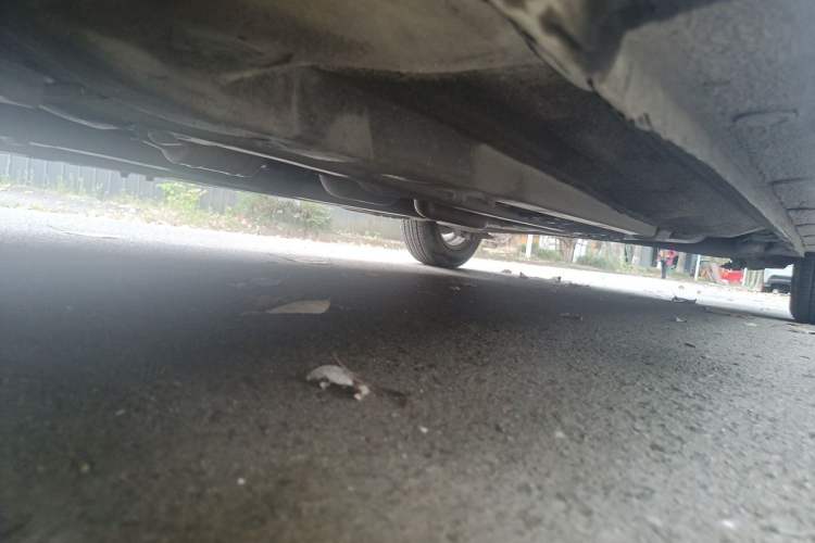 Used Hyundai Verna (older generation) 2014 1.4L Manual Smart GLS Trim Chassis Front Left