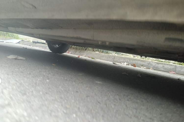 Used Hyundai Verna (older generation) 2014 1.4L Manual Smart GLS Trim Chassis Front Right