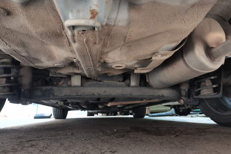 Used Hyundai Verna (older generation) 2014 1.4L Manual Smart GLS Trim Chassis Rear