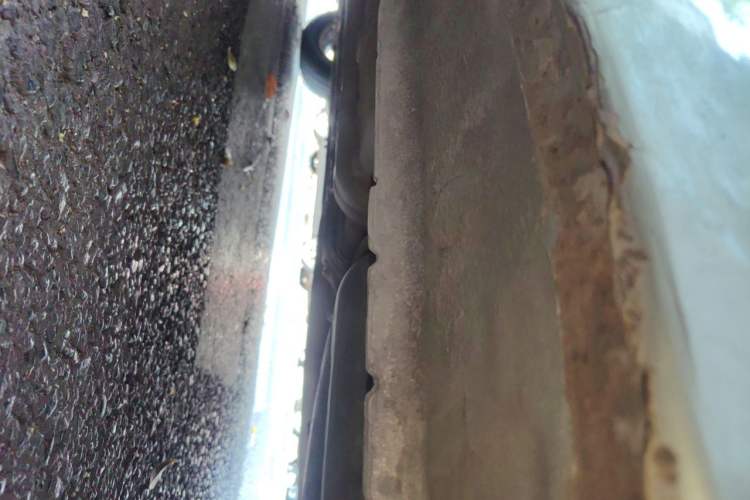 Used Hyundai Verna (older generation) 2014 1.4L Manual Smart GLS Trim Chassis Rear Left