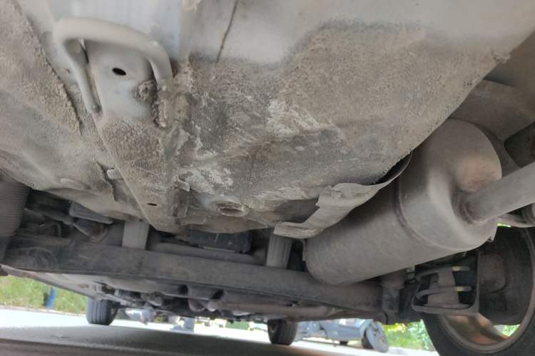 Used Hyundai Verna (older generation) 2014 1.4L Manual Smart GLS Trim Chassis Rear