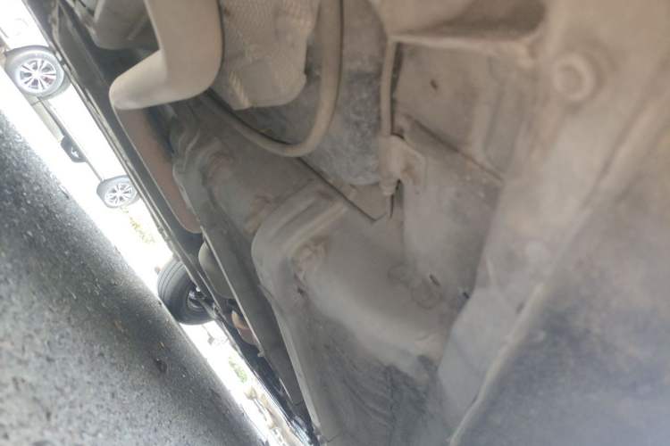 Used Hyundai Verna (older generation) 2014 1.4L Manual Smart GLS Trim Chassis Rear Right