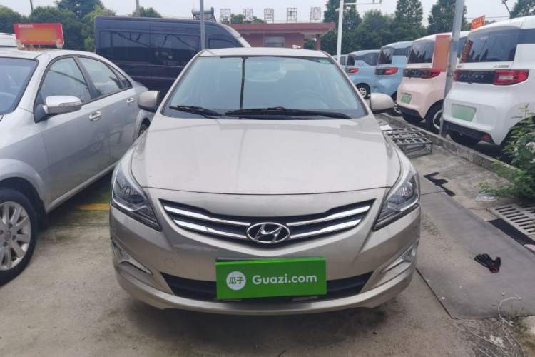 Used Hyundai Verna (older generation) 2014 1.4L Manual Smart GLS Trim Exterior 1