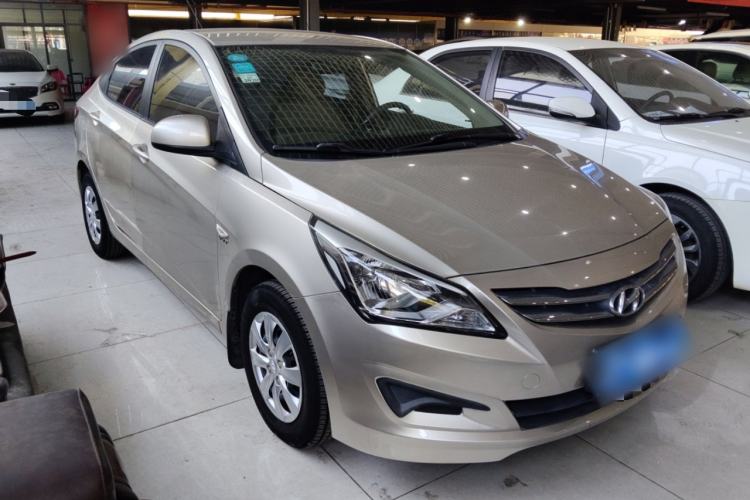 Used Hyundai Verna (older generation) 2014 1.4L Automatic Fashion GS Model Exterior 2