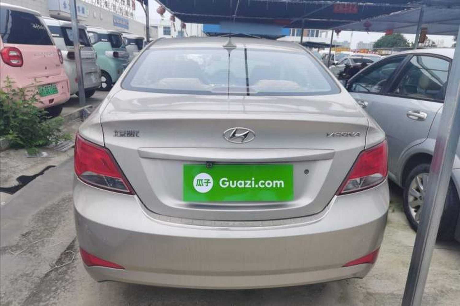 Used Hyundai Verna (older generation) 2014 1.4L Manual Smart GLS Trim Exterior 4
