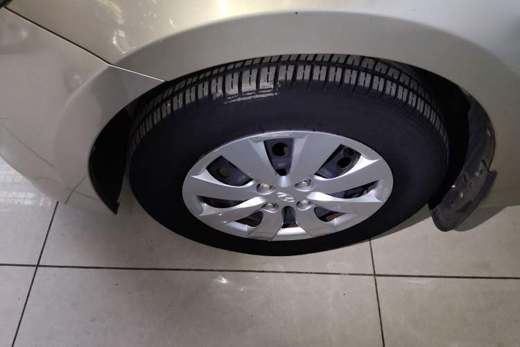 Used Hyundai Verna (older generation) 2014 1.4L Automatic Fashion GS Model Exterior 7