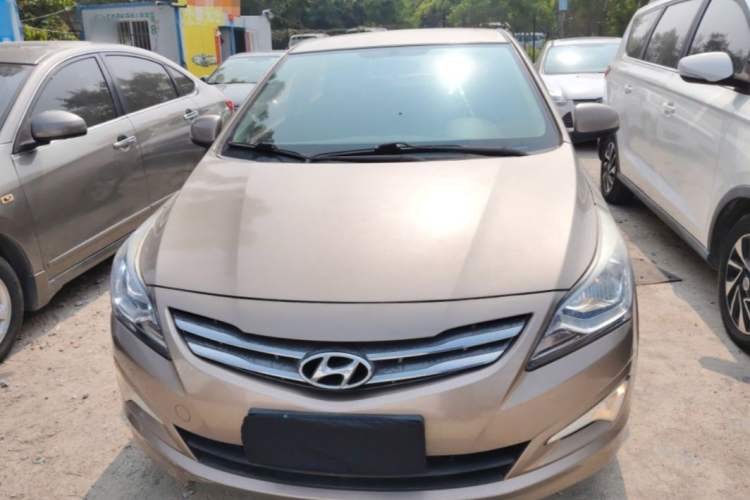 Used Hyundai Verna (older generation) 2014 1.4L Automatic Smart GLS Front