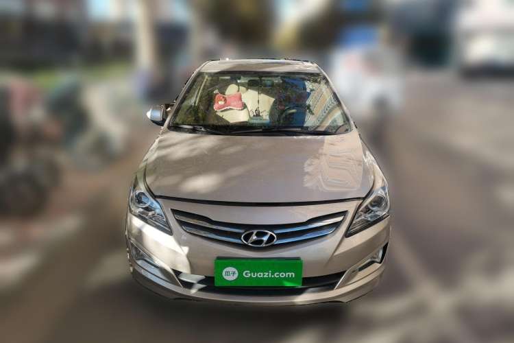 Used Hyundai Verna (older generation) 2014 1.4L Automatic Leading-Edge GLX Front