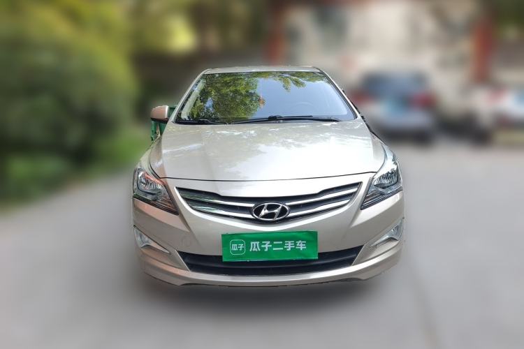 Used Hyundai Verna (older generation) 2014 1.4L Manual Smart GLS Trim Front