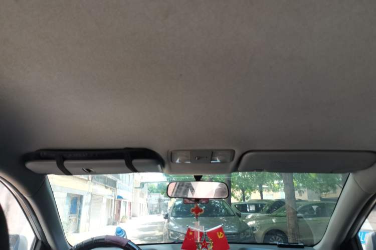 Used Hyundai Verna (older generation) 2014 1.4L Manual Smart GLS Trim Headliner