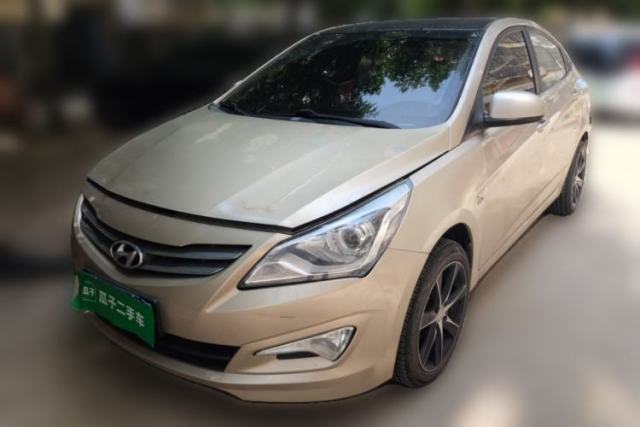 Used Hyundai Verna (older generation) 2014 1.4L Manual Smart GLS Trim