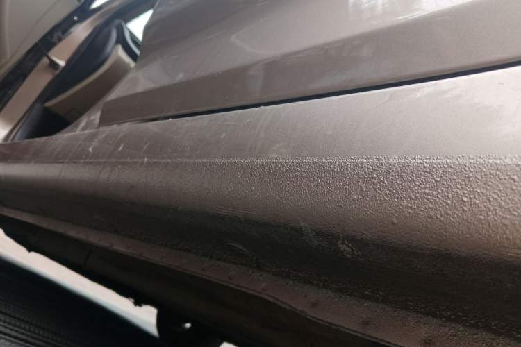 Used Hyundai Verna (older generation) 2014 1.4L Automatic Smart GLS Left Side Sill