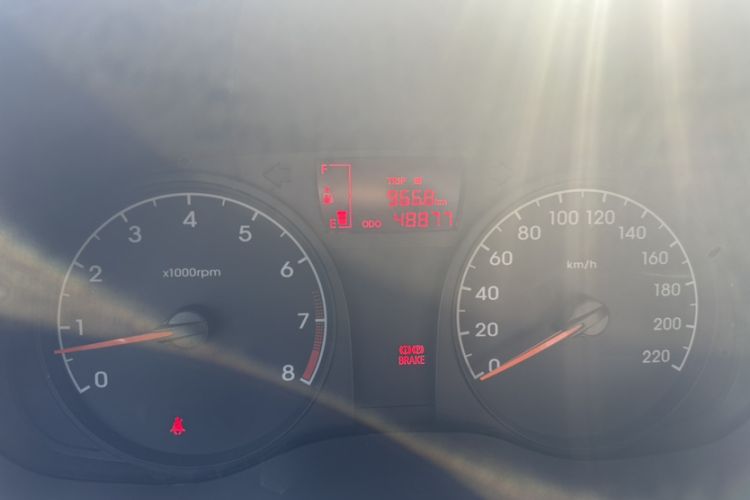 Used Hyundai Verna (older generation) 2014 1.4L Manual Smart GLS Trim Odometer Close Up