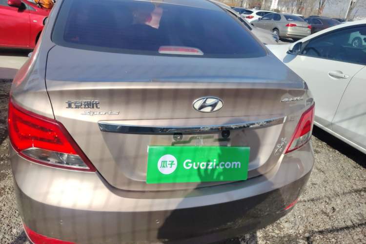 Used Hyundai Verna (older generation) 2014 1.4L Manual Top-Tier Model TOP Rear