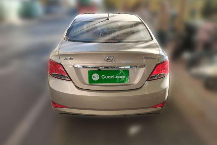 Used Hyundai Verna (older generation) 2014 1.4L Automatic Leading-Edge GLX Rear