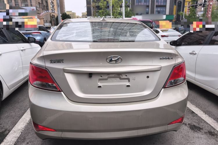 Used Hyundai Verna (older generation) 2014 1.4L Automatic Smart GLS Rear
