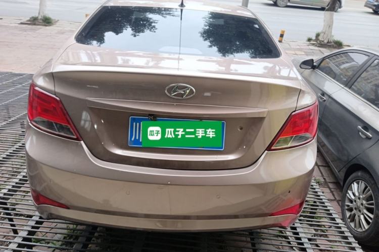 Used Hyundai Verna (older generation) 2014 1.4L Automatic Smart GLS Rear