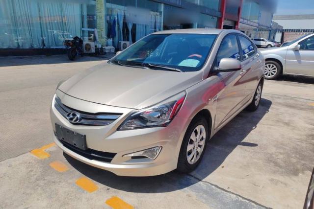 Used Hyundai Verna (older generation) 2014 1.4L Manual Smart GLS Trim