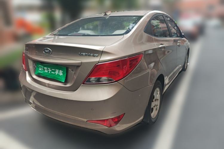 Used Hyundai Verna (older generation) 2014 1.4L Automatic Smart GLS Rear Right 45 Deg